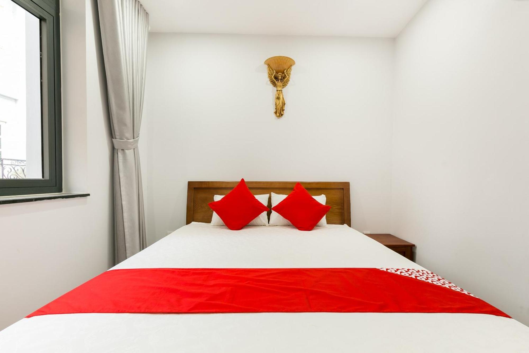 Hotel Oyo 520 Friendly 2*