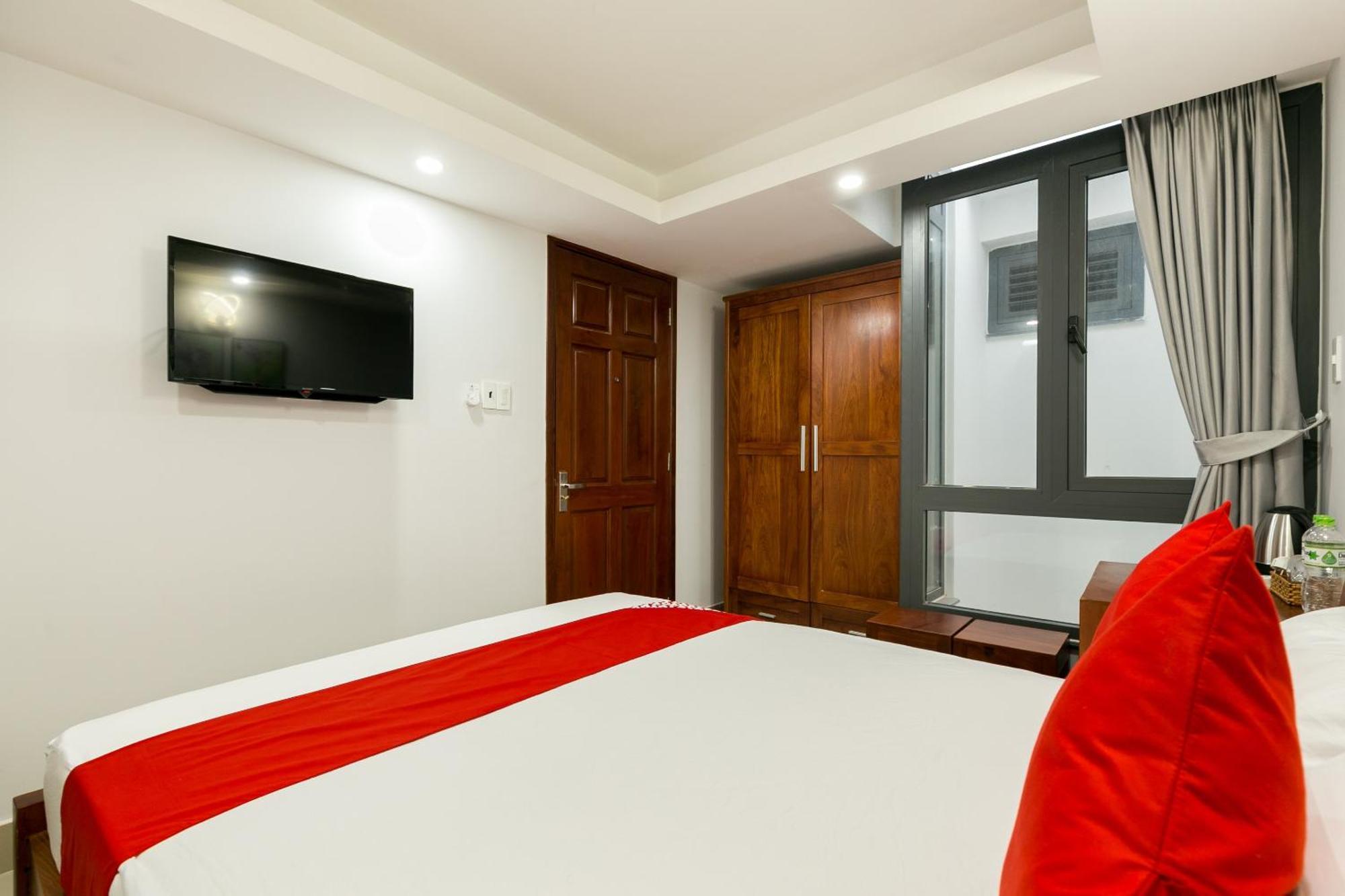 Oyo 520 Friendly Hotel